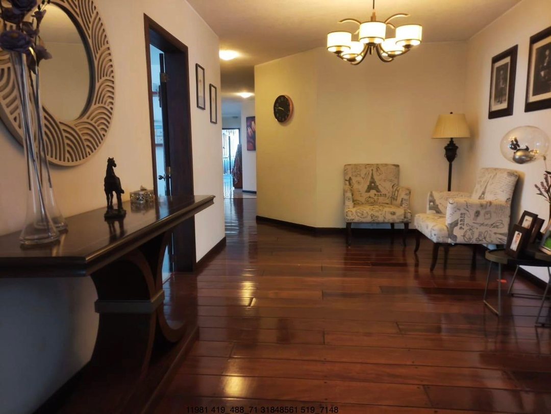 Departamento en alquiler en Rumipamba