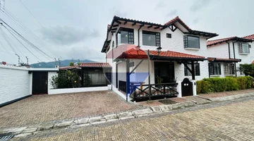 Casa en Venta 3 Habitaciones San Gabriel