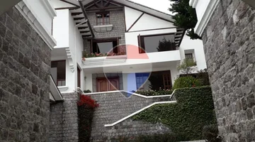 CASA / OFICINA DE ARRIENDO, 396M2, GONZALEZ SUAREZ