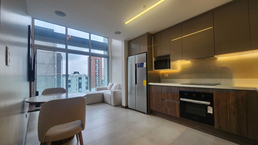 Suite en venta en González Suárez