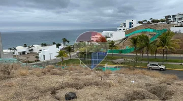 terreno de venta con vista al mar en Manta