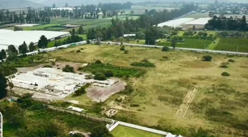 TERRENO EXCEPCIONAL EN “SANTA MONICA” QUINCHE