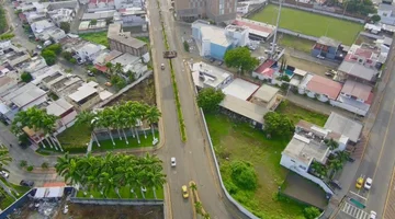 alquiler local comercial av manabi portoviejo