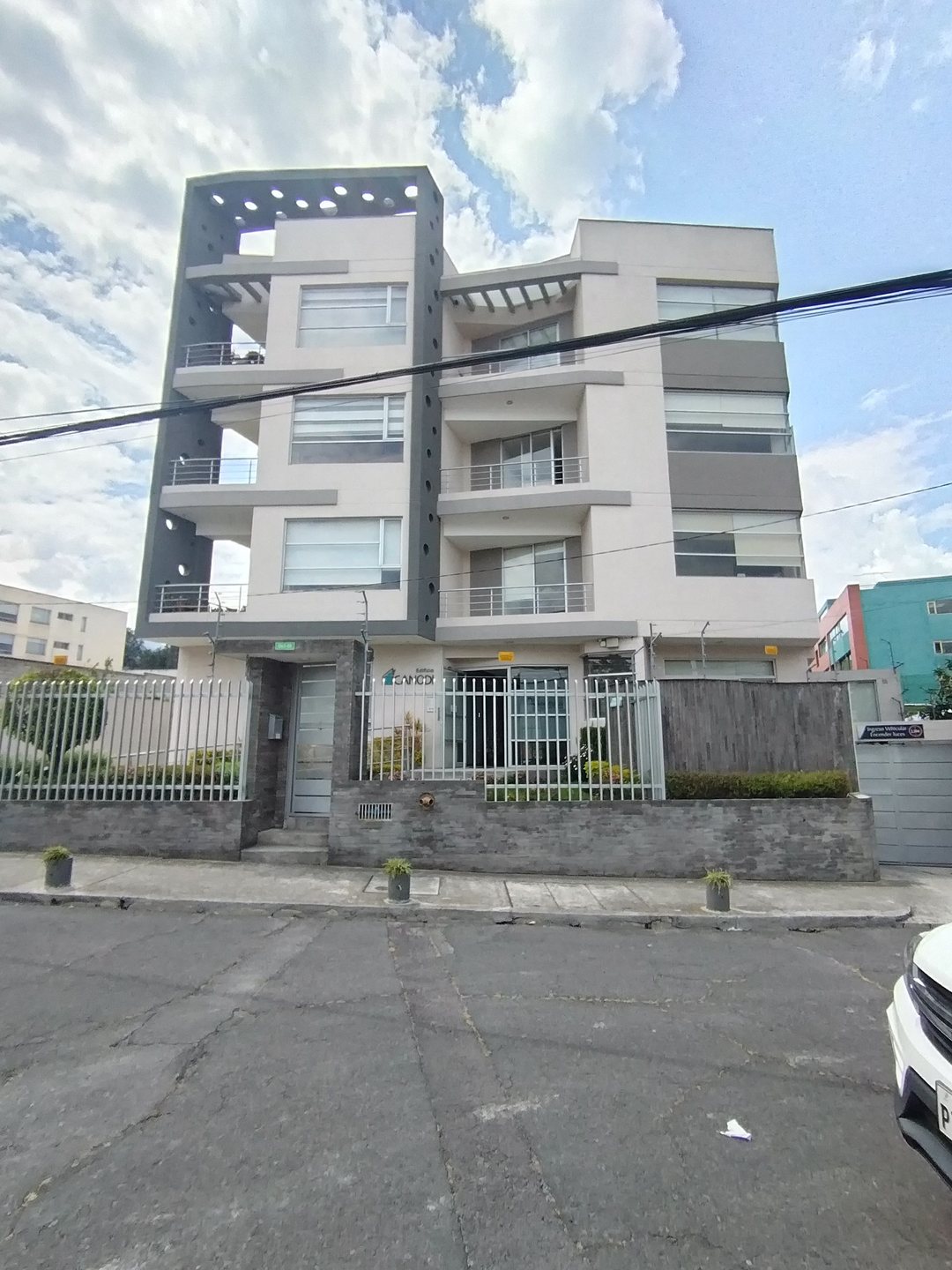 Departamento en alquiler en Rumipamba