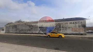 ALQUILER DE GALPON ESQUINERO EN ZONA INDUSTRIAL