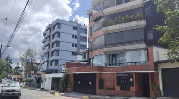 RENTA PENTHOUSE 215M2, 4 DORMITORIOS, EL BOSQUE