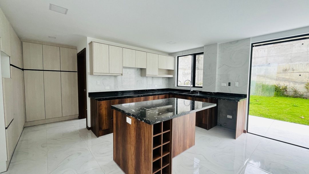 Casa en venta en Tumbaco