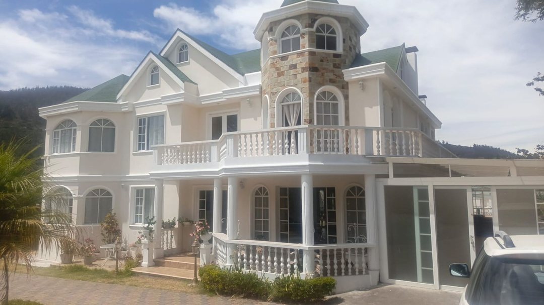 Casa en alquiler en Tumbaco