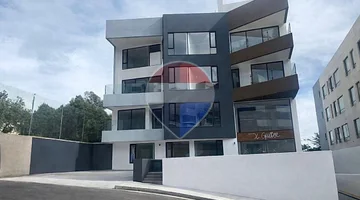 VENTA DEPARTAMENTO  QUITO TENIS POR ESTRENAR